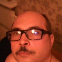 Парень, ищу секс партнершу Парень, ищу секс партнершу