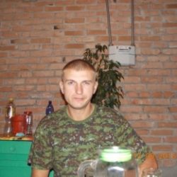 Высокий, симпатичный парень. Приглашу домой девушку в Липецке Высокий, симпатичный парень. Приглашу домой девушку в Липецке