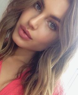 Девушка снимет напряжение и усталость мужчине в Липецке Девушка снимет напряжение и усталость мужчине в Липецке