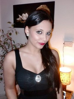 Девушка, ищу парня для роскошного секса Девушка, ищу парня для роскошного секса