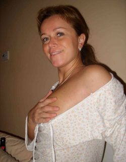 Симпатичная девушка. Приглашу к себе в гости мужчину из Москвы Симпатичная девушка. Приглашу к себе в гости мужчину из Москвы